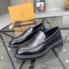 Tods Leather Shoes